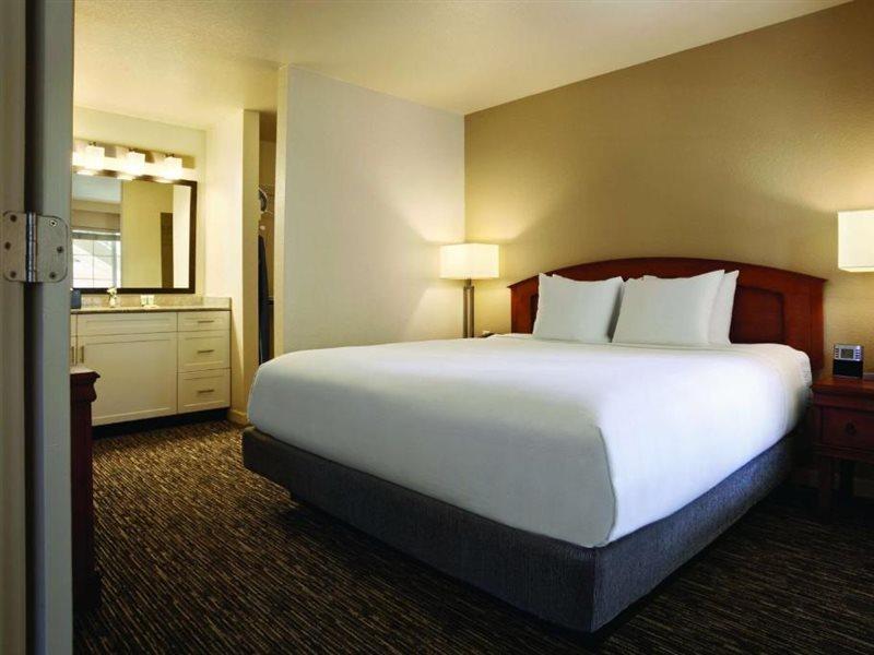 Hyatt House Pleasanton Hotell Exteriör bild